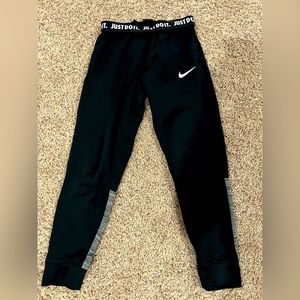 nike joggers